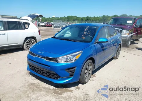 2023 Kia Rio S z USA, uszkodzony, nr VIN 3KPA24AD8PE574113